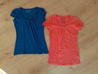 2 Umstandsshirts Esprit Trademark Gr. S 36 blau koralle Hessen - Rockenberg Vorschau