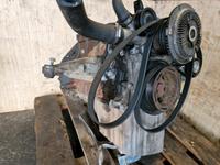Mercedes-Benz Vito W639 109 CDI Motor Block mit Ölwanne 646983 64 Hessen - Großenlüder Vorschau