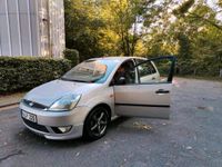 Zu verkaufe ford fiesta oder Tauchen vs Golf plus Hannover - Herrenhausen-Stöcken Vorschau