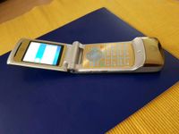 Motorola Gold MotoKRZR K1 u. Ladekabel Thüringen - Gotha Vorschau