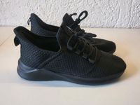 Damen Herren Sneaker Turnschuhe Gr. 39 schwarz Thüringen - Zeulenroda Vorschau