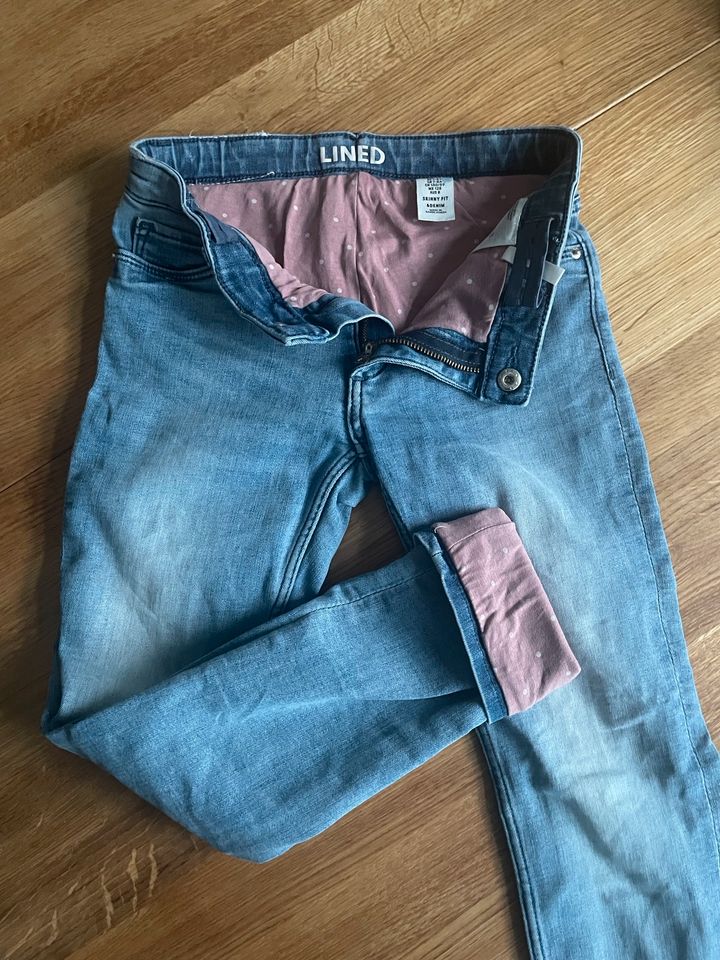 H&M 122 Lined Jeans gefüttert in Berlin