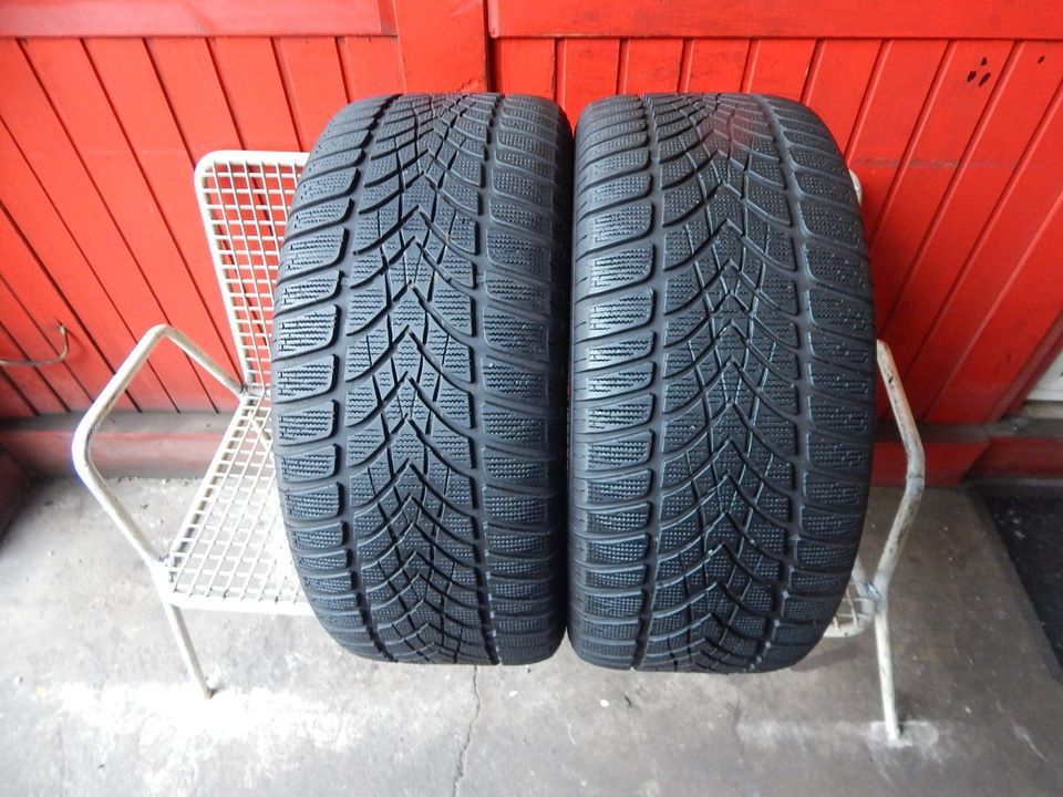 2 x winterreifen 245 45 R17  99H Dunlop 5 mm DOT 2018 in Dortmund