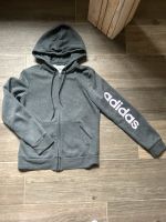 Adidas Sweatjacke Gr.S (34-36) Niedersachsen - Großheide Vorschau