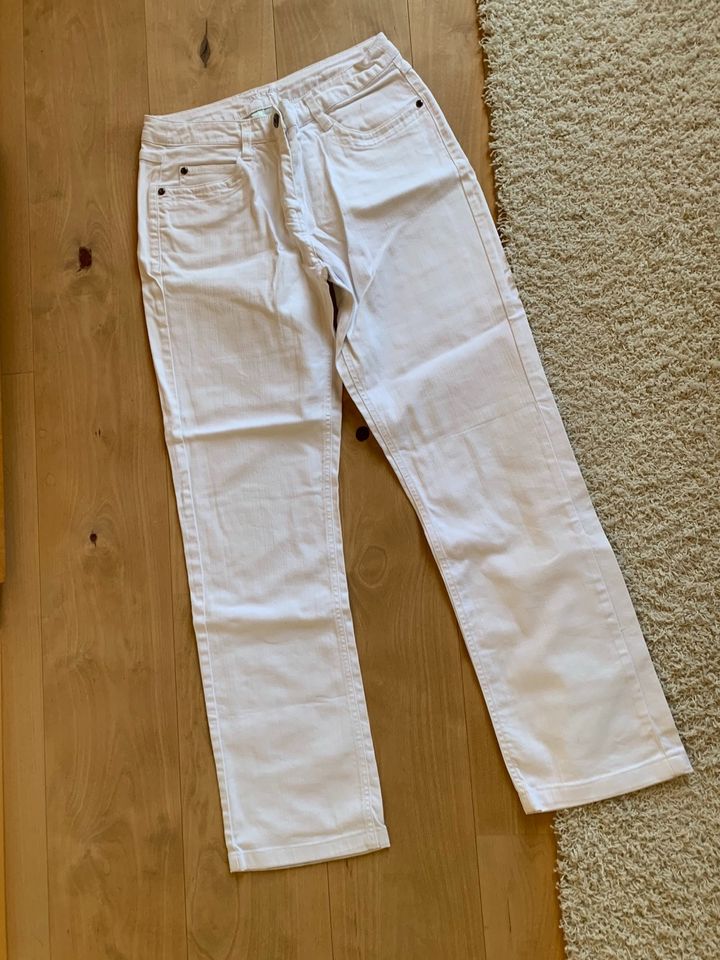 Weiße Jeans Gr. 38 Kurzgröße in Burghausen