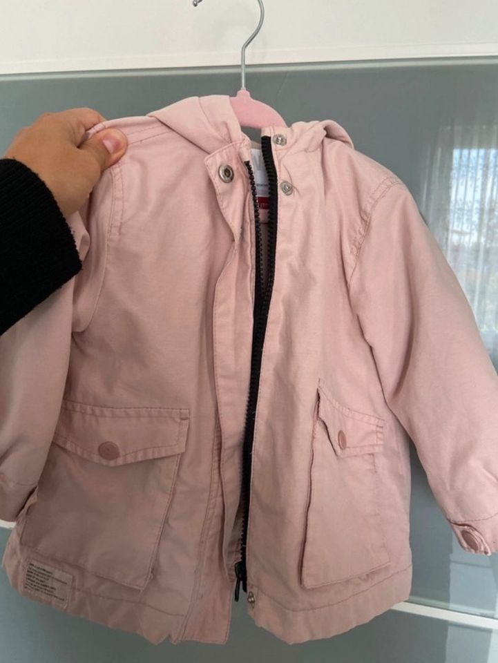 Babyjacke Übergangsjacke Sommerjacke dünne Jacke ZARA Gr 86 in Steinen