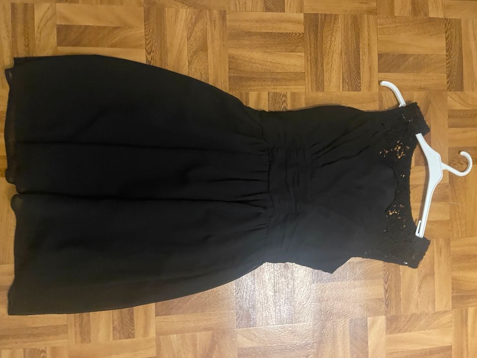 Schwarzes Kleid Mango festlich häkel spitze xs 34 in München