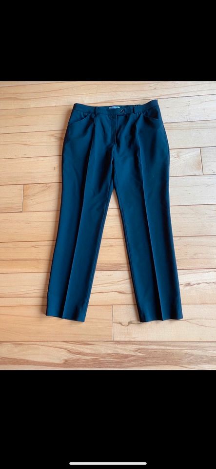 Brax Stoffhose Gr. 42 K Raphaela by Brax -Slim in Nordrhein-Westfalen -  Emsdetten | eBay Kleinanzeigen ist jetzt Kleinanzeigen