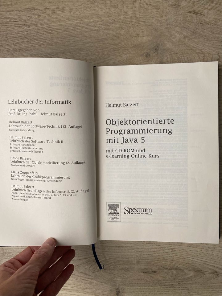 Fachbuch „Objektorientierte Programmierung mit Java 5“ in Lünen