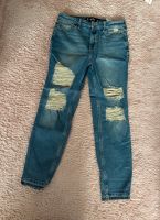 Hollister / Gr 5R / Weite 27 / Ripped Jeans / Jeanshose / NEU Hessen - Baunatal Vorschau