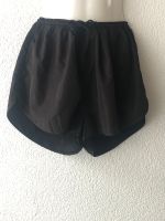 Schwarze h&m Sporthose Gr.S Bayern - Weiden (Oberpfalz) Vorschau