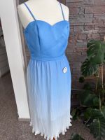 NEU CHI CHI London Petite Kleid 34/XS/8 Farbverlauf Blau Cocktail Hessen - Liederbach Vorschau