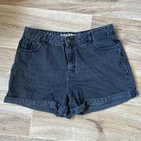 Kurze graue Jeans Damen Dresden - Innere Altstadt Vorschau