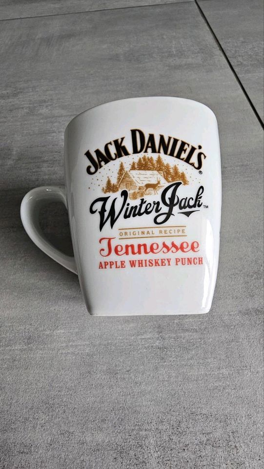 Jack Daniels Winterjack Tassen in Bergkamen