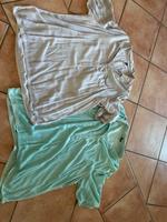 2 Cecilblusen XXL, grau mint leider je 1  kleines Loch  vorne Nordrhein-Westfalen - Uedem Vorschau