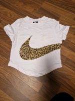 Nike Croptop mit Leoprint Baden-Württemberg - Heidenheim an der Brenz Vorschau