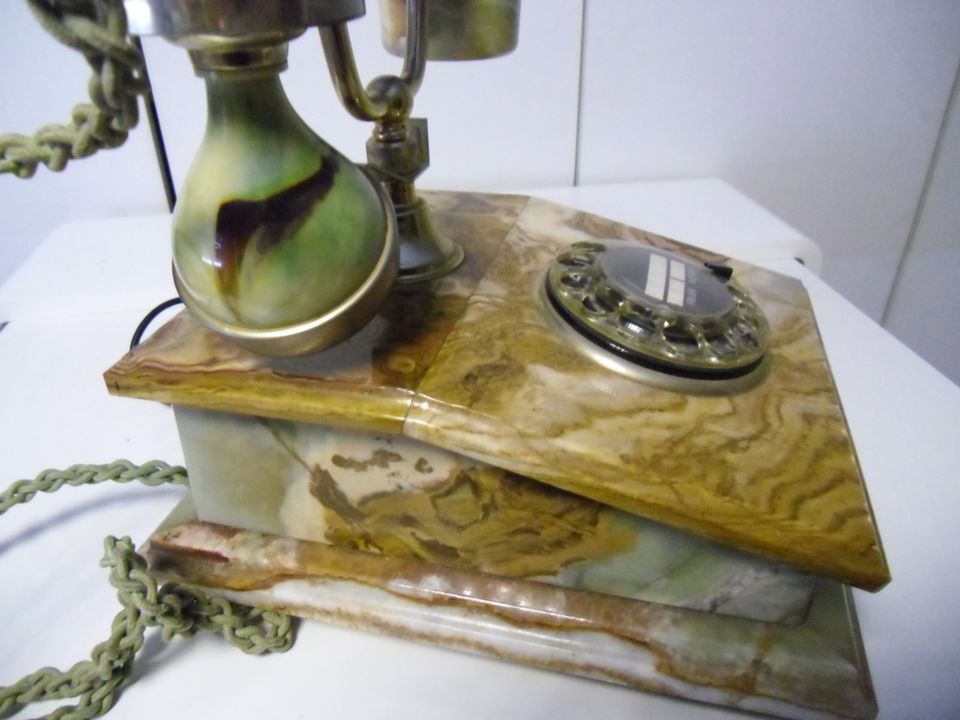 Marmor Telefon in Geldern