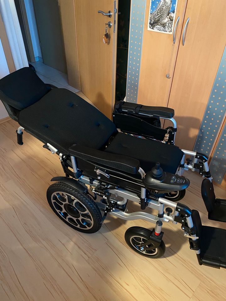 Elektrischer Rollstuhl in Iserlohn
