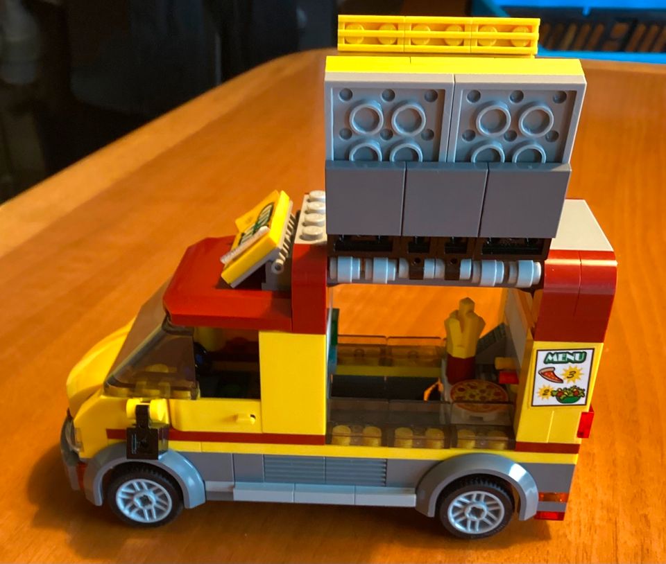 Lego City Pizzawagen 60150 in Laer