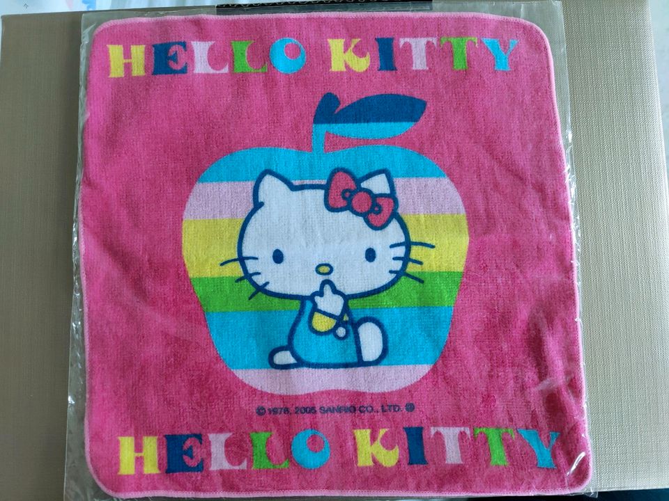 Hello Kitty Taschentuch Handtuch Waschlappen in Bornheim