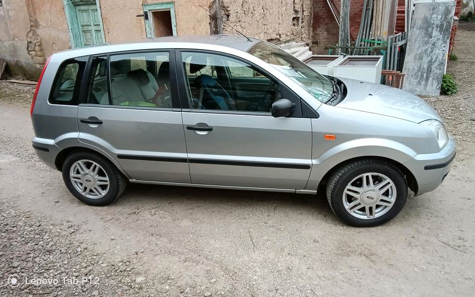 Ford Fusion 1,6l Benzin BJ.2005 in Gebesee