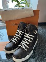 Original Louis Vuitton Stellar Monogram Sneakerboot Gr. 41 top! München - Schwanthalerhöhe Vorschau