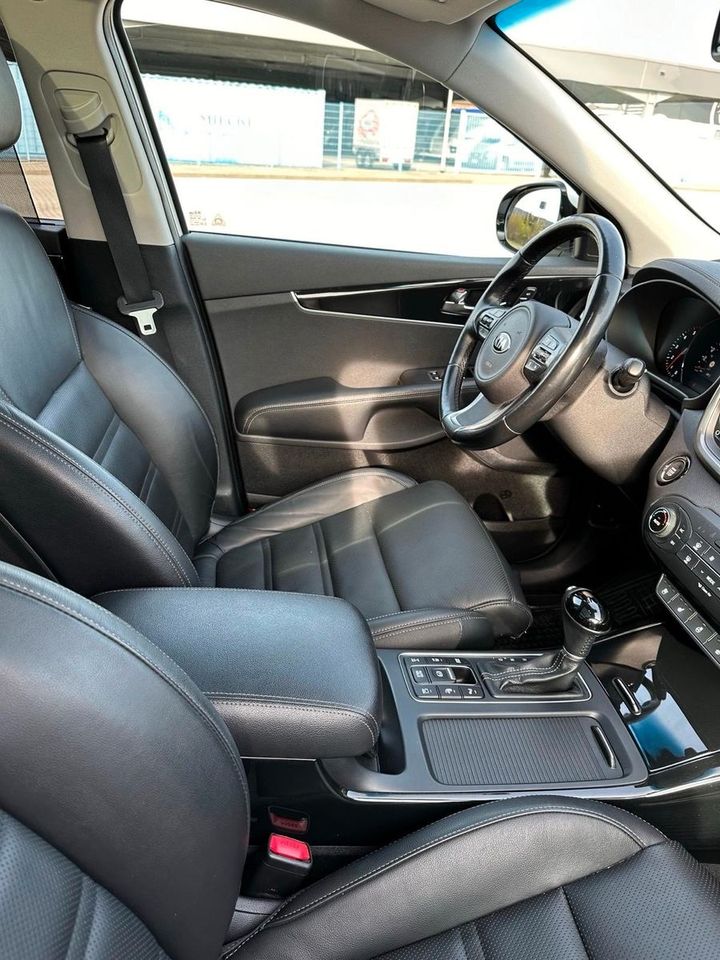 Kia Sorento 2.2 CRDi AWD Platinum Edition Automa... in Andernach