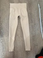 Leggings Sport mit breitem Taillenband beige Größe S Niedersachsen - Stade Vorschau