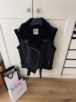 Zara Weste M Jacke schwarz shearling Jacke Piloten biker Fell hm Bayern - Aichach Vorschau