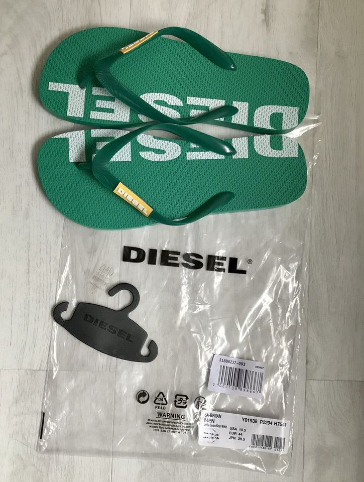 Diesel Flip Flop Größe 44 grün - Neu und ungetragen in Bruchköbel