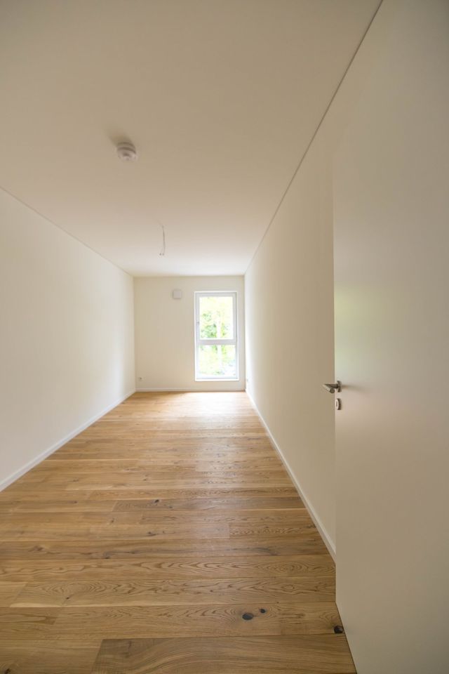 Erstbezug ab 01.07. moderne 3-Zimmer Mietwohnung Speckgürtel Berlin mit Balkon und TG in Königs Wusterhausen