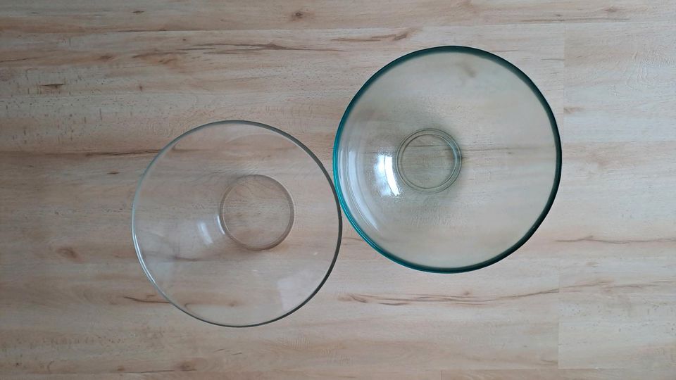 Zwei Salatschüsseln Servierschüsseln Glas Ikea Butlers in Laatzen