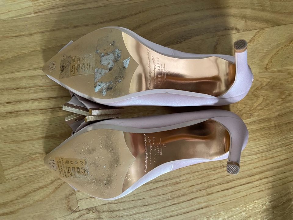 Ted Baker Satin Bow, rosé, Schleife, Brautschuh, Hochzeit in  Nordrhein-Westfalen - Bergisch Gladbach | eBay Kleinanzeigen ist jetzt  Kleinanzeigen