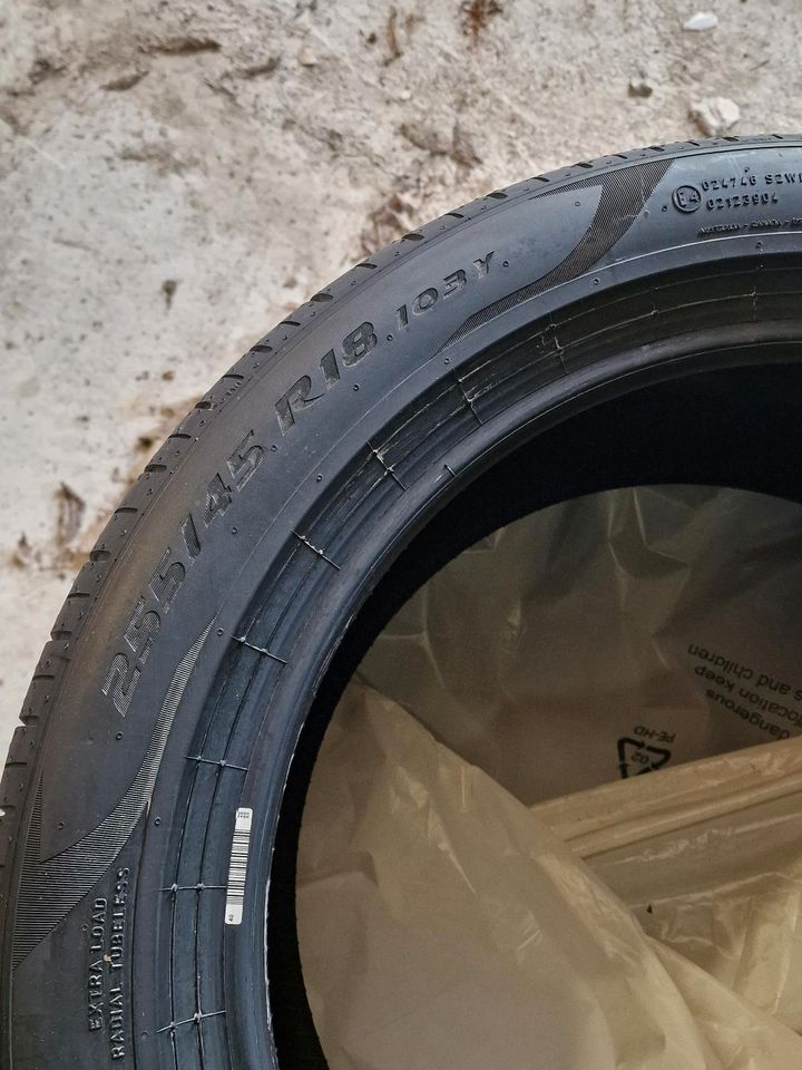 Sommerbereifung Pirelli P Zero Mischbe. 245 255/45/18 103Y 1 Wo. in Hann. Münden