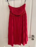 Apart Glamour Kleid Abendkleid kurz Gr. 38 Niedersachsen - Isernhagen Vorschau