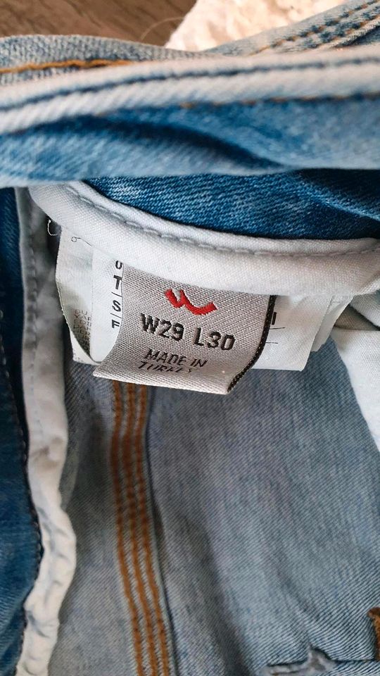 2 Jeans Ltb Jeans Zena neu Special Edition w29 l30 u Gr.38 in Krefeld