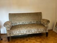 antike Couch neu bezogen Hessen - Rodgau Vorschau
