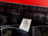 SUCHE H&M Jeans Gr. 42 oder 40 Flare High Waist & Denim Niedersachsen - Northeim Vorschau
