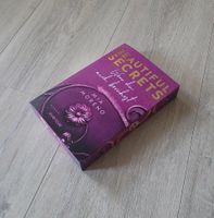 NEU Mia Moreno Beautiful Secrets 1.Auflage Farbschnitt Buch Berlin - Spandau Vorschau