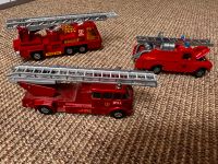3 Feuerwehr Autos Dinky Matchbox Land Rover Berlin - Spandau Vorschau