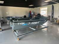 Tysk 430 Sport Angelboot Konsolenboot Sportboot Sachsen-Anhalt - Calbe (Saale) Vorschau