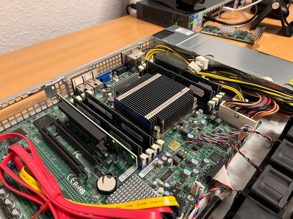 Supermicro Server 1HE, Intel E5-1650v2, 64GB RAM in Wallenhorst