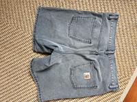 Carhartt Jeans Shorts Bermudas Gr 31 Grau wie neu Saarbrücken - Malstatt Vorschau