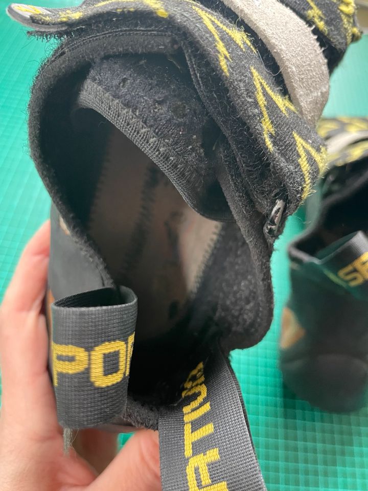 Neu besohlte La Sportiva Miura VS 35,5 Wmn Boulderschuhe in Berlin