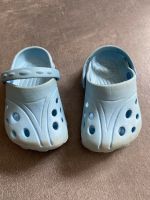 Kinder Schlappen (Crocs) Nordrhein-Westfalen - Olpe Vorschau