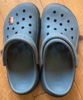 **Coole Crocs M6, W8, Gr. 38/39, grau/schwarz, Top** Nordrhein-Westfalen - Bad Salzuflen Vorschau