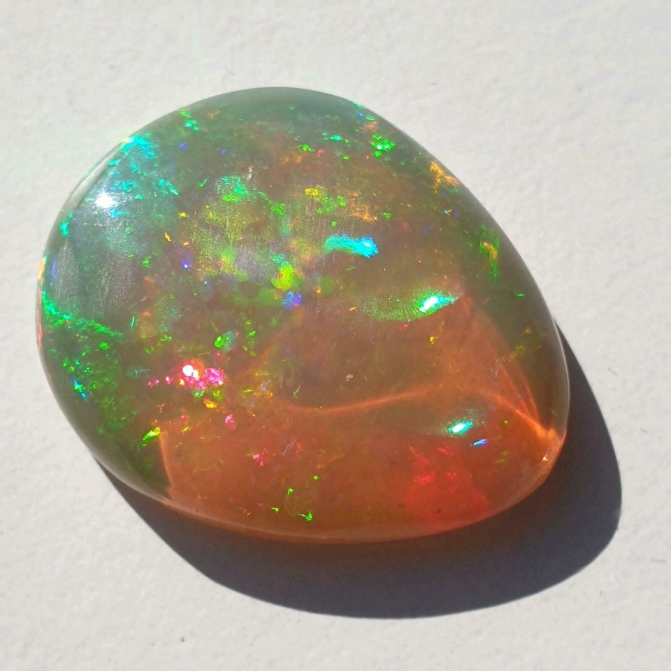 Echter TOP Opal Cabochon aus Äthiopien ( 10,17 Ct. ) 21 x 17,5 mm in Recklinghausen