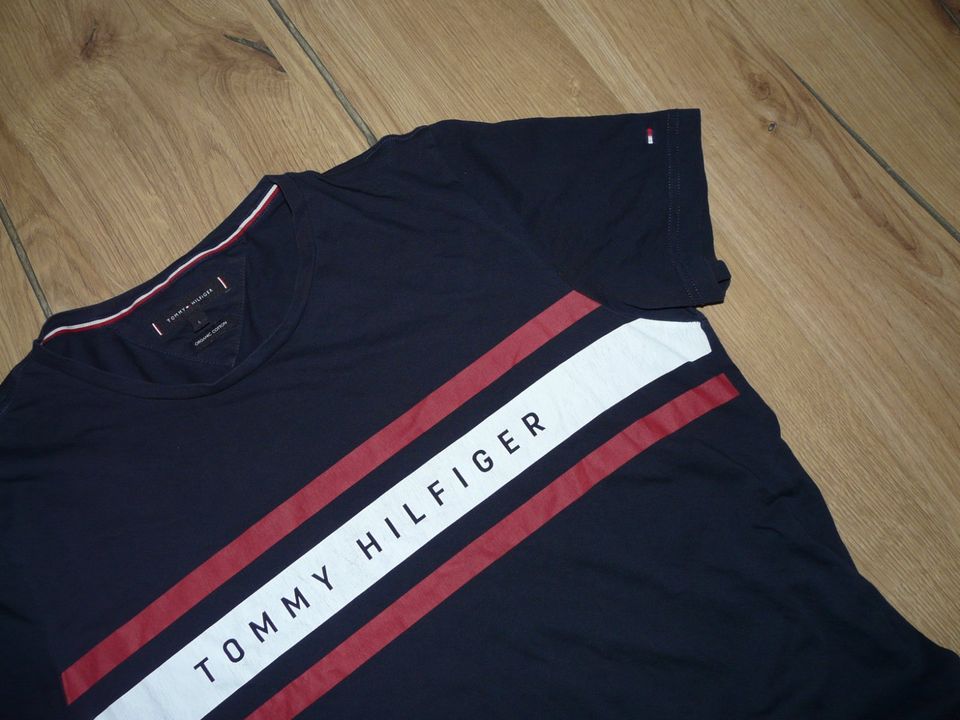 T-Shirt von TOMMY HILFIGER in Gr. L Herren in TOP ZUSTAND in Leverkusen