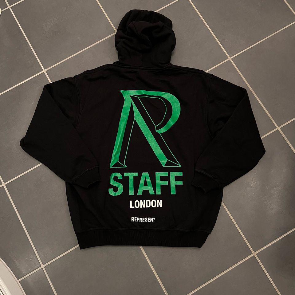 Represent Hoodie Size L in München