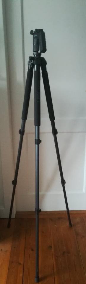 Stativ Slik Pro mit Bilora Auto Kugelgriff professional Tripod in Kiel